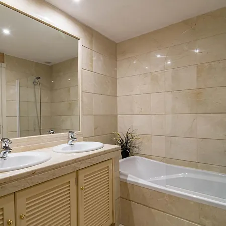 Albatross Hill 6-1b Apartman *