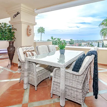 Apartment Albatross Hill 6-1b *